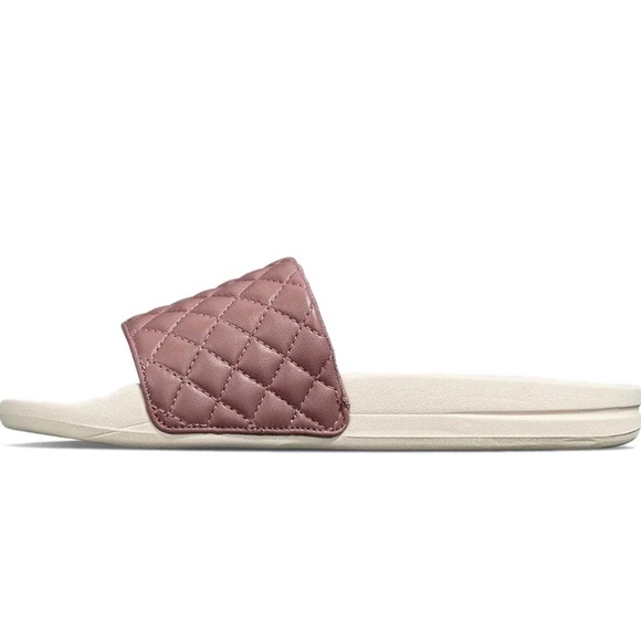 APL Athletic Propulsion Labs Leather Lusso Slide in Beachwood / Pristine.  10 - Picture 2 of 4